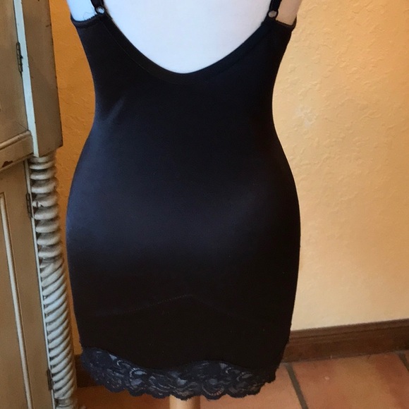 Vanity Fair control slip - Picture 6 of 9